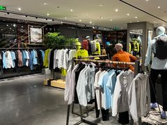 -ARC'TERYX始祖鸟(北京王府中环店)