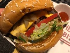 火烤双层牛肉特堡-The Habit Burger Grill 哈比特汉堡(复兴soho店)