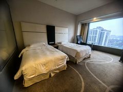 -上海虹桥西郊假日酒店