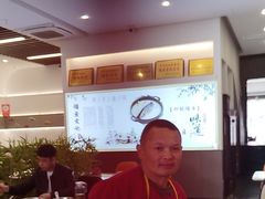 -洪平血旺椒麻鸡雅鱼饭店(熊猫大道店)
