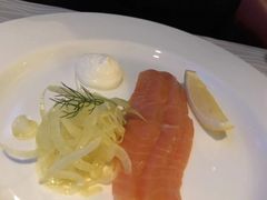 -迪拜帆船酒店海底餐厅