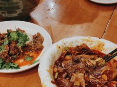 -曾牛肉