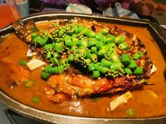 -江边城外烤全鱼(世茂广场店)