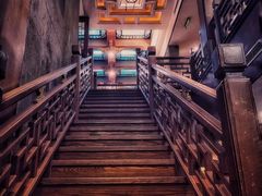 -梅龙镇酒家(南京西路总店)