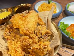 -明洞阿姨·韩式酱蟹烤肉·创意料理(三元桥店)