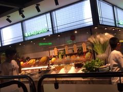 -金滏山烤肉·海鲜·火锅自助餐厅(襄阳万达店)