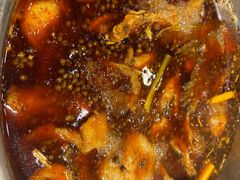 -肖肖酸萝卜鱼火锅(总店)