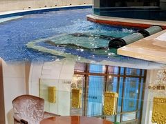 -碧中海汤泉汗蒸酒店