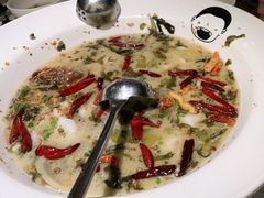 -江渔儿酸菜鱼(奥园广场金发购物中心店)