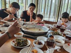 -佬土鹅肠火锅(扬中步行街店)