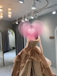 -衣贝姿婚纱礼服馆