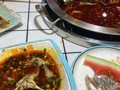-蛙一刀·麻椒鱼火锅(金仙桥店)