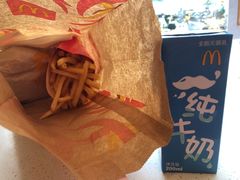 -麦当劳(红旗路店)