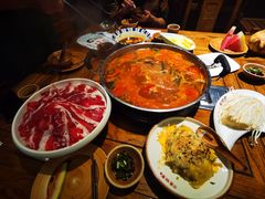 -亮欢寨酸汤鱼(沙冲路店)