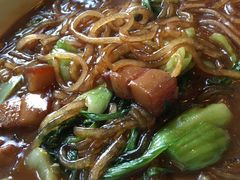 -闯关东东北农家菜(崂山石老人店)