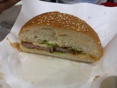 猪扒包-旺角宝港式茶餐厅(寮步店)