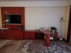 -兴芮温泉度假区