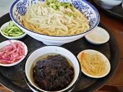 -亿诣蝎府炸酱面羊蝎子火锅(酷车小镇店)