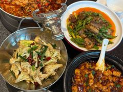 -万重锦·人文川菜馆(骡马市店)