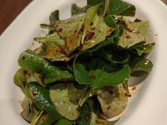 -肆海小川菜酒馆Wine Bistro (青年路店)