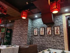 大堂-羊家胡同·龙虾烧烤火锅(龙汇路店)