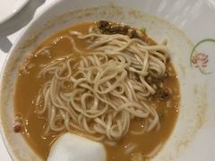 -晶荷轩(香港迪士尼乐园酒店)