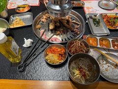 -炽城·烤肉名家(鸿达中央广场店)