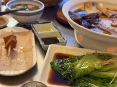 -潮界(LU·ONE凯德晶萃广场店)