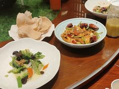 -那家老院子东北菜·饺子·小鸡炖蘑菇(艳华街店)