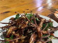 -超越海鲜屋(飞龙物业店)