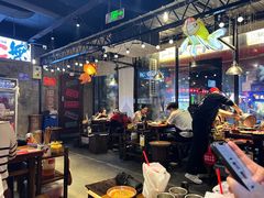 -萍姐火锅·公路夜市(武汉首店)