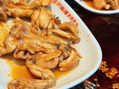 -何师傅美蛙鱼头(汉街店)