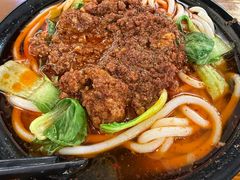 -丽虹云南过桥米线(兴工街店)