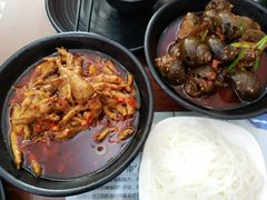 -老闵田螺馆·南昌特色小炒(梦时代店)