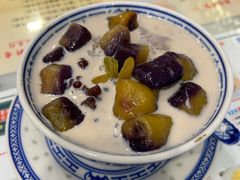 -广信牛奶甜品世家(台东店)