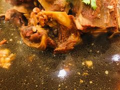 -常赢三兄弟·清真涮肉·清真炒菜(朝阳新城店)