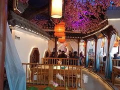 大堂-荷塘秋月·本帮江浙菜(国权路店)