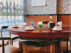 -巴音陶日故德烩菜馆(体育场店)