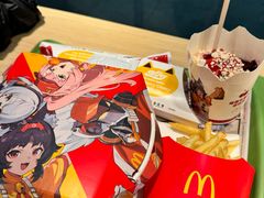 -麦当劳(轻轨曹杨路店)