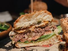 -FAT COW(虹梅路店)