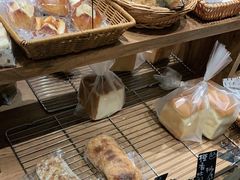 -沁屋面包店(人民东路店)