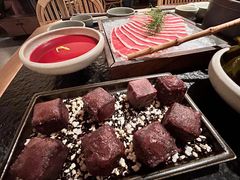-三出山火锅(南京万象天地店)