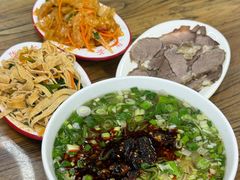 -陇上全荟兰州传统牛肉面(延吉路店)
