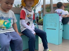 -季高兔窝窝亲子园(上海薰衣草公园店)