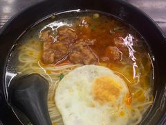 招牌辣肉面-上味馆南翔小笼(真金路店)