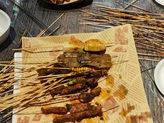 -老街烧烤大排档·地道湖北菜·龙虾馆(汉口火车站店)