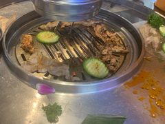 -哈哈碳都·牛肋条无限自助烤肉(台江万达店)