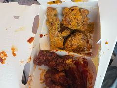 -BHC炸鸡(明洞总店)