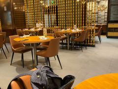 -乐忻皇朝(上海中心大厦店)