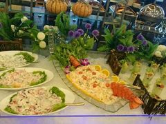 -东方豪景花园酒店·怡景旋转餐厅